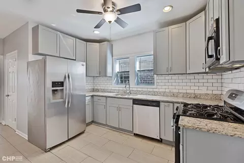 625 E 92nd St, Chicago, IL 60619 photo 12