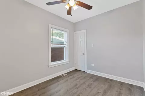 625 E 92nd St, Chicago, IL 60619 photo 8