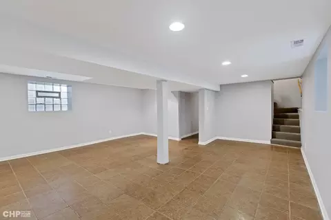 625 E 92nd St, Chicago, IL 60619 photo 21
