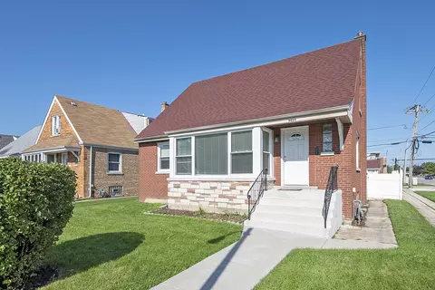 9859 S Sawyer Ave, Evergreen Park, IL 60805