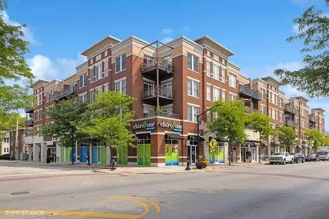 7243 Madison St #221, Forest Park, IL 60130