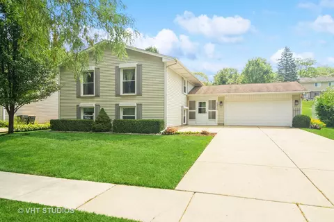 4275 Haman Ave, Hoffman Estates, IL 60192 photo 2