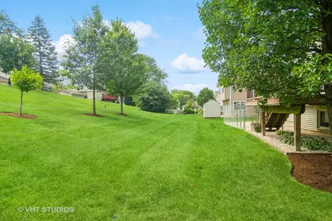 4275 Haman Ave, Hoffman Estates, IL 60192 photo 24
