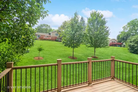 4275 Haman Ave, Hoffman Estates, IL 60192 photo 21