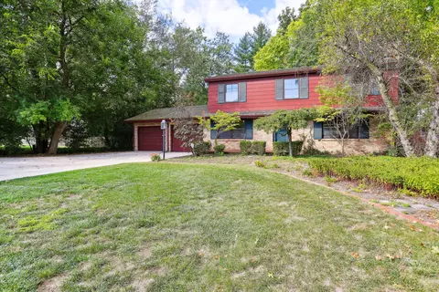 1803 S Vine St, Urbana, IL 61801