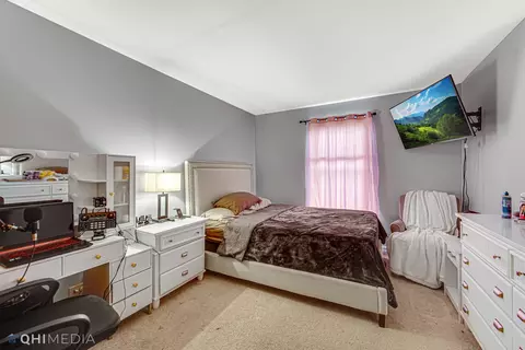 561 Springbrook Trl N, Oswego, IL 60543 photo 16