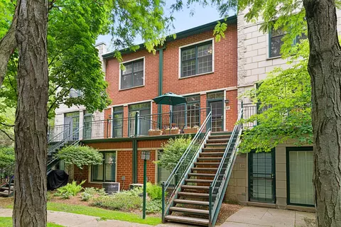 1812 S Federal St #23, Chicago, IL 60616