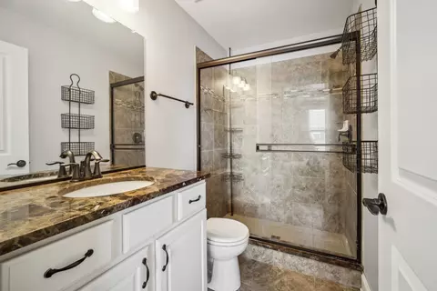 2114 Dauntless Dr, Glenview, IL 60026 photo 10