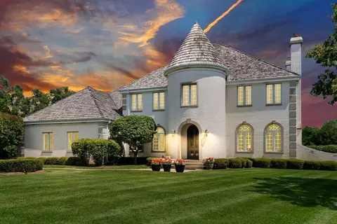 11 Mcglashen Dr, South Barrington, IL 60010