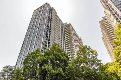 4250 N Marine Dr #1101, Chicago, IL 60613