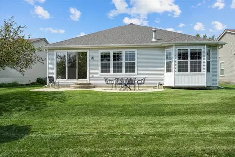 2507 Edgewater Dr, Elgin, IL 60124 photo 28