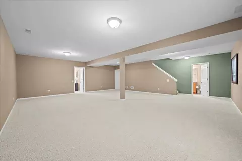 2507 Edgewater Dr, Elgin, IL 60124 photo 23