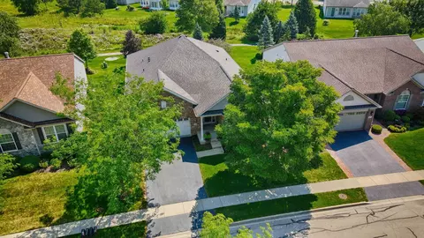 2507 Edgewater Dr, Elgin, IL 60124 photo 32