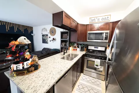 511 Nicole Dr #C, Bartlett, IL 60103 photo 8