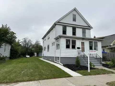 1128 Victoria Ave, North Chicago, IL 60064