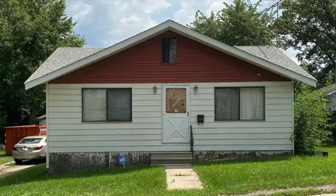 520 Harwood St, Joliet, IL 60432