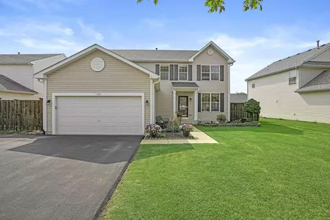 472 Grape Vine Trl, Oswego, IL 60543