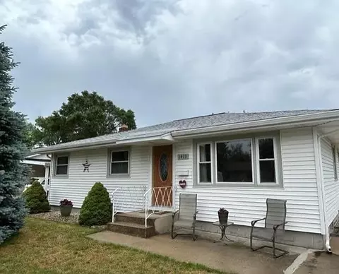 1419 W 1st Pl, Hobart, IN 46342