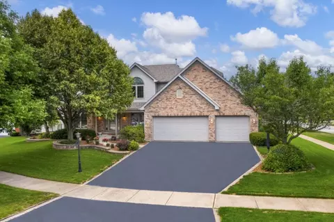 2503 Foster Ct, Naperville, IL 60564