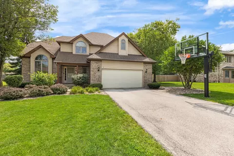 2938 Carmel Dr, Flossmoor, IL 60422
