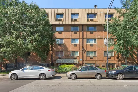 900 W Fullerton Ave #5C, Chicago, IL 60614