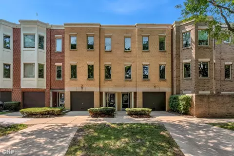 2224 N Lakewood Ave, Chicago, IL 60614