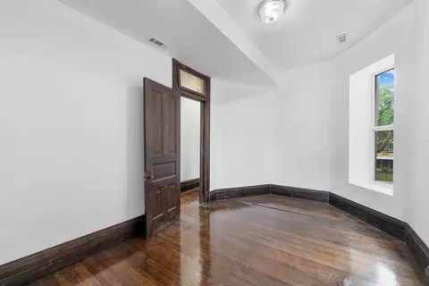 2148 W Monroe St, Chicago, IL 60612 photo 22