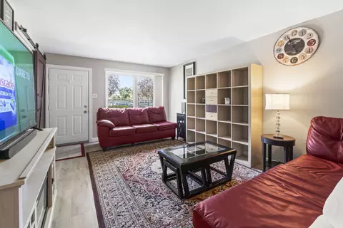 4459 S Leamington Ave, Chicago, IL 60638 photo 4