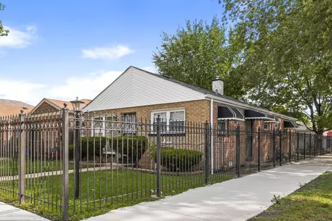 4459 S Leamington Ave, Chicago, IL 60638 photo 2
