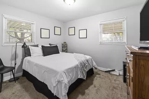 4459 S Leamington Ave, Chicago, IL 60638 photo 9