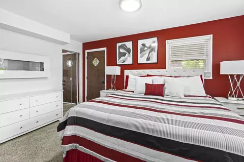 4459 S Leamington Ave, Chicago, IL 60638 photo 5
