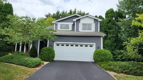 1147 Hanover Dr, Batavia, IL 60510