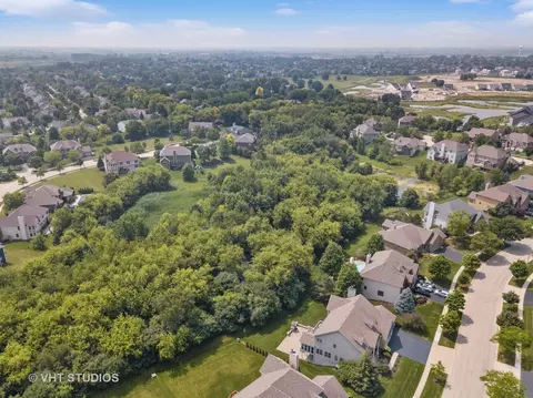 3211 Nottingham Dr, Algonquin, IL 60102 photo 43