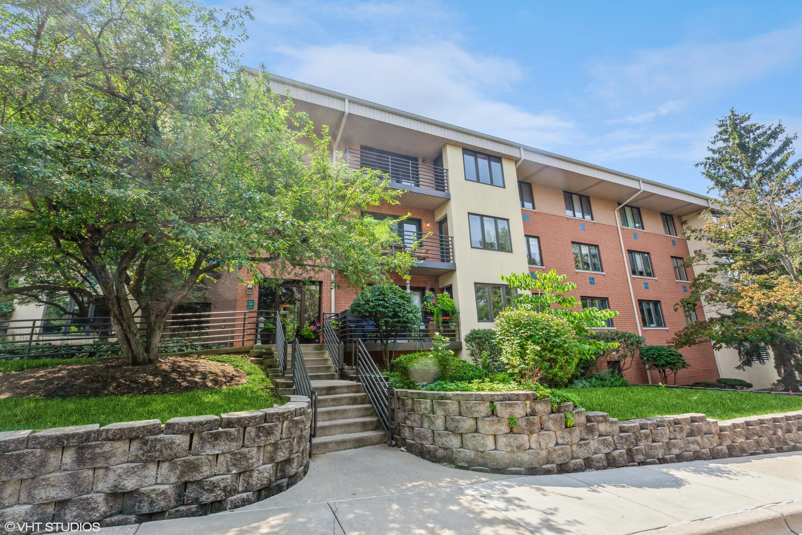 3525 S Cass Ct Unit 300