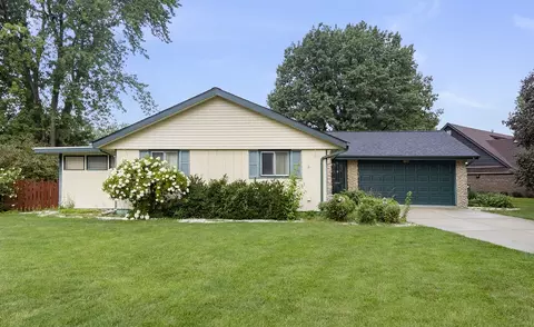 517 Apollo Dr, Joliet, IL 60435