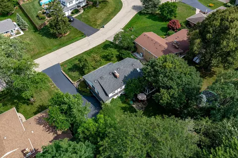 312 Sharon Dr, Barrington, IL 60010 photo 7