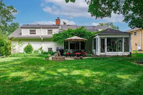 312 Sharon Dr, Barrington, IL 60010 photo 3