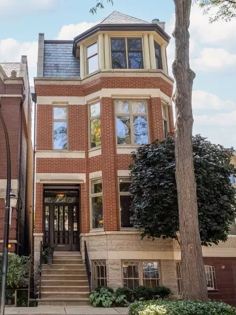 1423 W Lexington St, Chicago, IL 60607