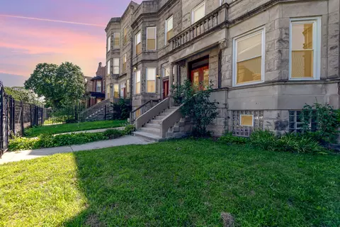 6352 S Ingleside Ave, Chicago, IL 60637