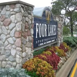 5525 E Lake Dr #83-D, Lisle, IL 60532