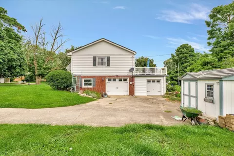 5 Lakeview Dr, Catlin, IL 61817 photo 21
