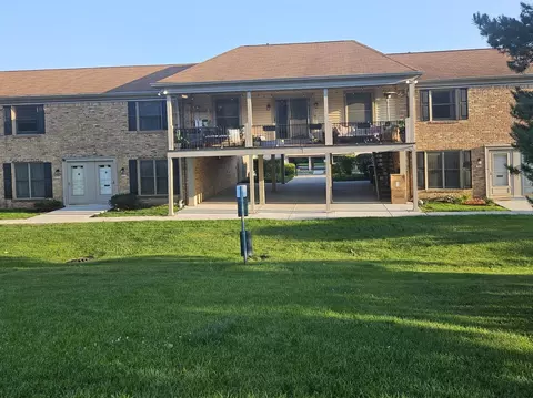 1761 Bristol Walk #1761, Hoffman Estates, IL 60169