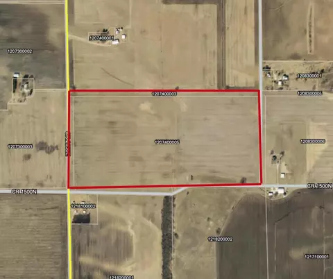 2852 E County Road 1500 N, Easton, IL 62633