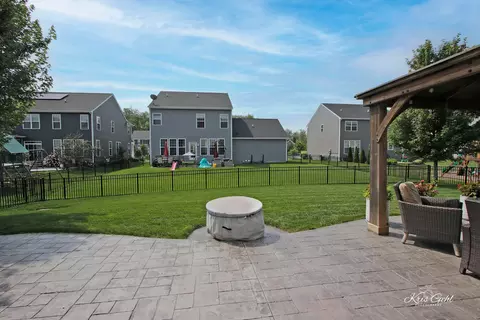 3671 Shaughnessy Dr, Elgin, IL 60124 photo 25