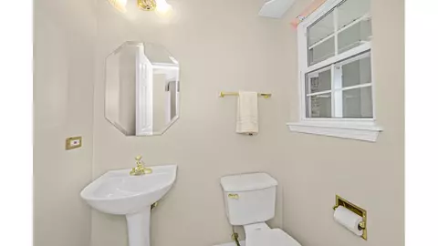 136 Bay Dr, Itasca, IL 60143 photo 7