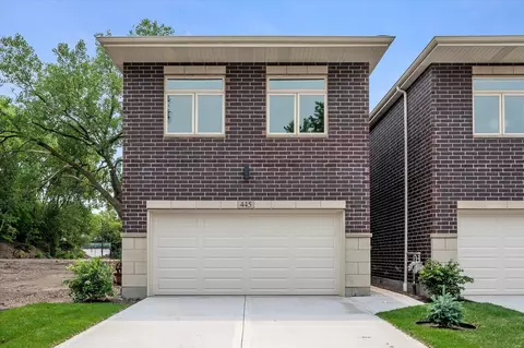 445 W 46th Pl, Chicago, IL 60609
