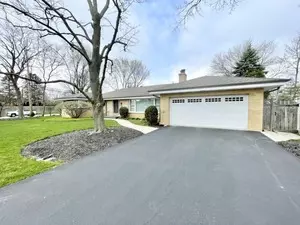 Undisclosed, Glenview, IL 60025 photo 1