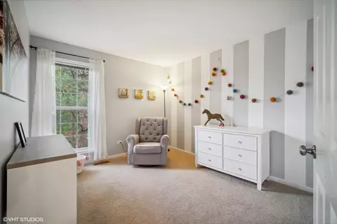 2156 Yale Cir, Hoffman Estates, IL 60192 photo 11