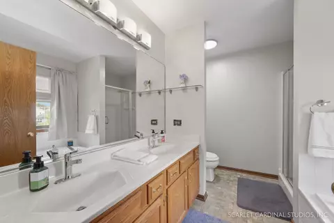 430 Ginger Ln, Elgin, IL 60120 photo 15