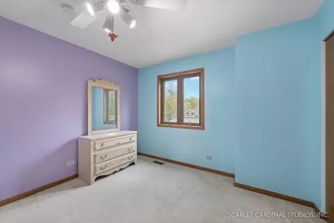 430 Ginger Ln, Elgin, IL 60120 photo 19